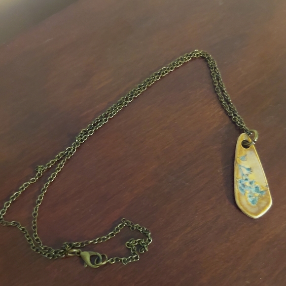 NWOT Handmade Clay Flower Necklace 🪻 - Picture 2 of 4